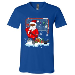 Afro Santa Playing Hockey Xmas Black Afro Hockey Player Gift V-Neck T-Shirt