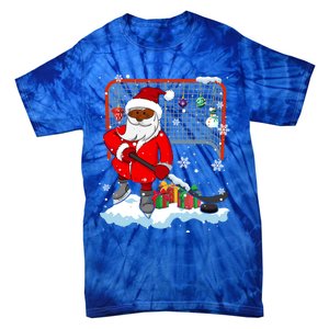 Afro Santa Playing Hockey Xmas Black Afro Hockey Player Gift Tie-Dye T-Shirt