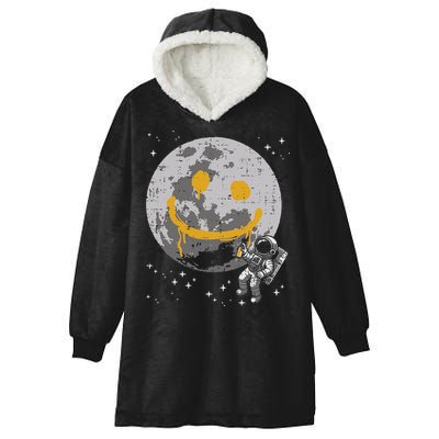Astronaut Spray Paint Moon Smile Face Space Hooded Wearable Blanket