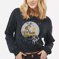 Astronaut Spray Paint Moon Smile Face Space Cropped Pullover Crew