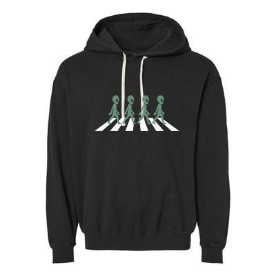 Alien Silhouette Road I Aliens Ufo Area 51 Roswell Garment-Dyed Fleece Hoodie