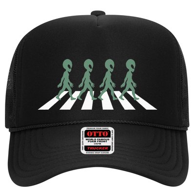 Alien Silhouette Road I Aliens Ufo Area 51 Roswell Trucker Hat