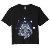 Astronaut in the lotus position Women's Crop Top Tee