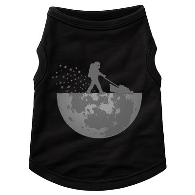 Astronaut Mowing The Lawn On The Moon Doggie Tank