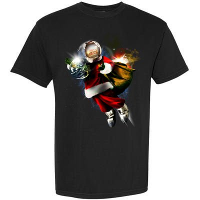 Astronaut Santa Claus In Space Garment-Dyed Heavyweight T-Shirt