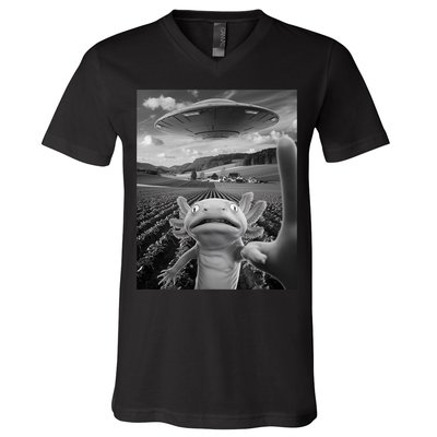 Axolotl Selfie With Alien UFO Funny Axolotl Gifts For Women V-Neck T-Shirt