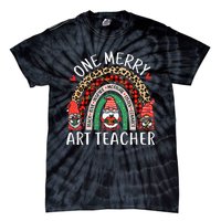 Art Teacher Funny Gnomes Christmas Teacher Rainbow Tie-Dye T-Shirt