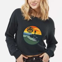 Appalachian Trail Hiker McAfee's Knob Tee Cropped Pullover Crew