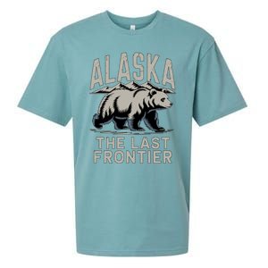 Alaska The Last Frontier Mountains And Bear Fun Meaningful Gift Sueded Cloud Jersey T-Shirt