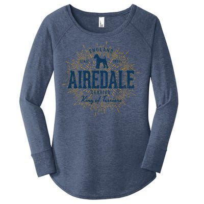 Airedale Terrier Vintage Airedale Gift Women's Perfect Tri Tunic Long Sleeve Shirt