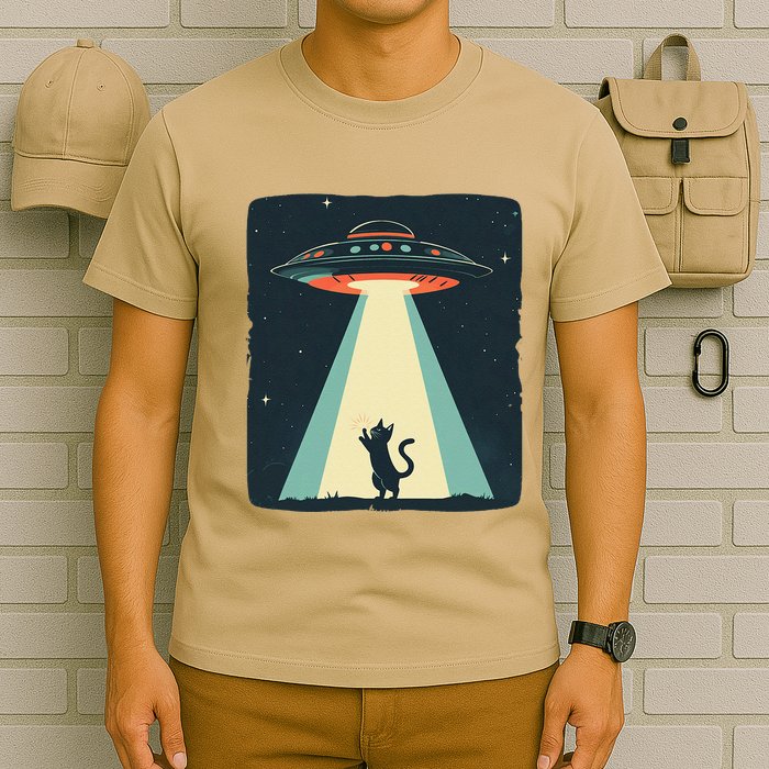 Awesome Ufo Beams A Cat Up For Intergalactic Laughs T-Shirt