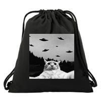 Alien UFO Funny Cat Selfie Drawstring Bag