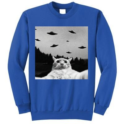Alien UFO Funny Cat Selfie Sweatshirt