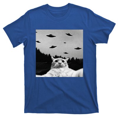 Alien UFO Funny Cat Selfie T-Shirt