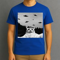 Alien UFO Funny Cat Selfie T-Shirt