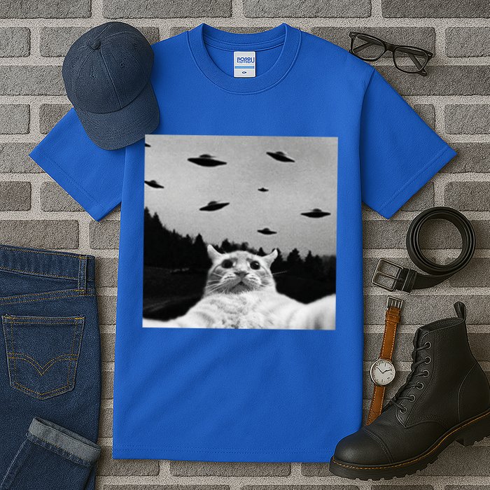 Alien UFO Funny Cat Selfie Tall T-Shirt