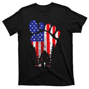 American USA Flag Bigfoot Sasquatch Patriotic 4th of July T-Shirt