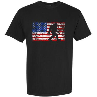 American USA Flag Bigfoot Sasquatch Patriotic 4th of July Garment-Dyed Heavyweight T-Shirt