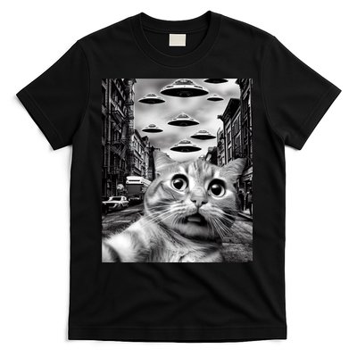 Alien UFO Funny Cat Selfie T-Shirt