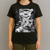 Alien UFO Funny Cat Selfie T-Shirt