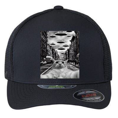Alien UFO Funny Cat Selfie Flexfit Unipanel Trucker Cap
