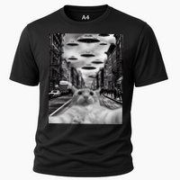 Alien UFO Funny Cat Selfie Cooling Performance Crew T-Shirt