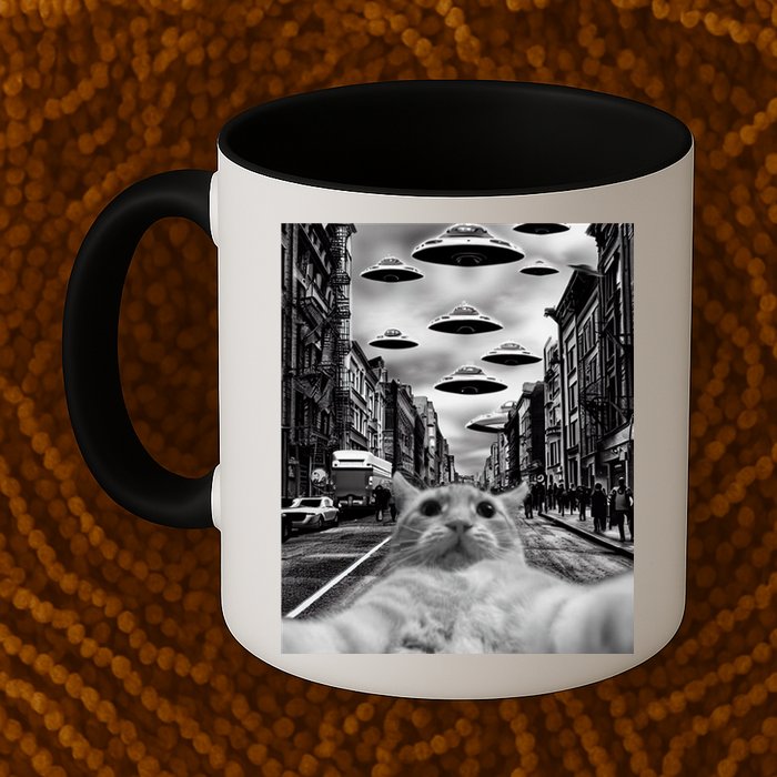 Alien UFO Funny Cat Selfie Mug