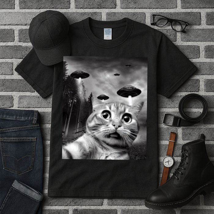 Alien UFO Funny Cat Selfie Tall T-Shirt