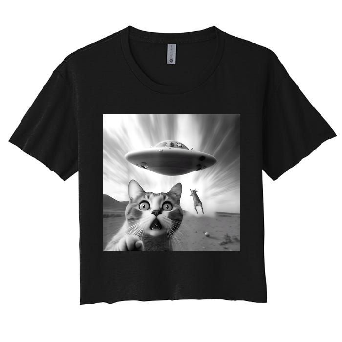 Alien UFO Funny Cat Selfie Women's Crop Top Tee