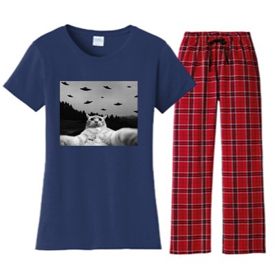 Alien UFO Funny Cat Women's Flannel Pajama Set