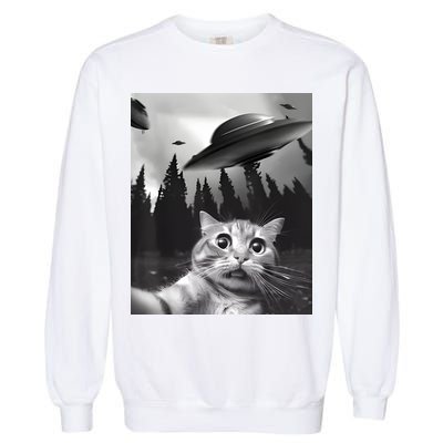 Alien UFO Funny Cat Selfie Garment-Dyed Sweatshirt
