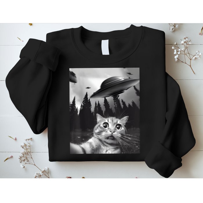 Alien UFO Funny Cat Selfie Sweatshirt