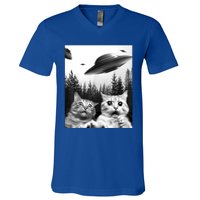 Alien UFO Funny Cat Selfie V-Neck T-Shirt