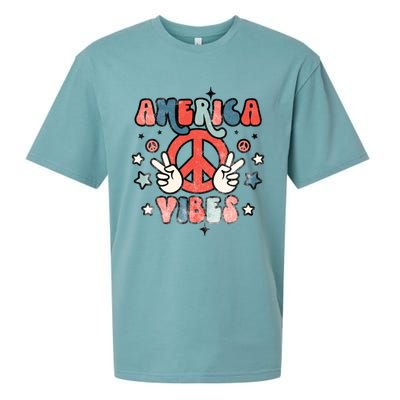 America Vibes Retro Distressed 4th Of July Vintage Graphic Gift Sueded Cloud Jersey T-Shirt