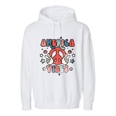 America Vibes Retro Distressed 4th Of July Vintage Graphic Gift Garment-Dyed Fleece Hoodie