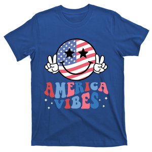 America Vibes Smile Face Usa Flag Retro Groovy 4th Of July Gift T-Shirt