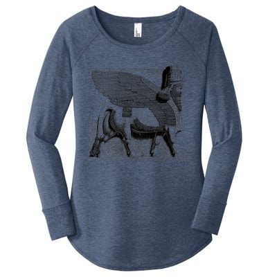 Assyrian Winged Bull Lamassu Iraq Iran Souvenir Gift Women's Perfect Tri Tunic Long Sleeve Shirt