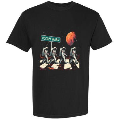 Astronauts Walking In Space Occupy Mars Garment-Dyed Heavyweight T-Shirt