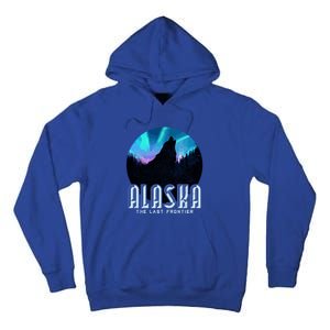 Alaska Wolf The Last Frontier Nature Souvenir Gift Cute Gift Tall Hoodie