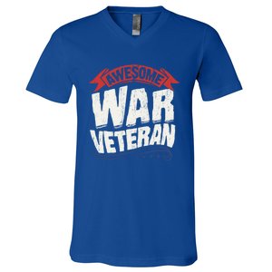 Awesome War Veteran Gift Retro America Flag Gift Veteran's Day Gift V-Neck T-Shirt