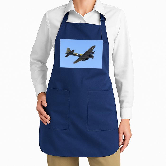 B-17G FLYING FORTRESS Apron