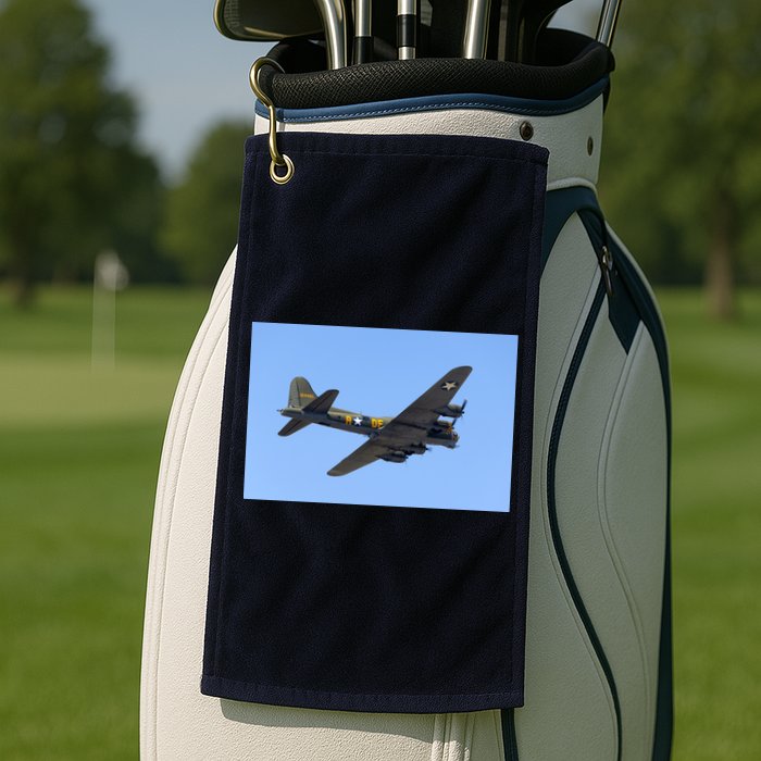 B-17G FLYING FORTRESS Golf Towel