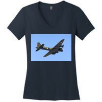 B-17G FLYING FORTRESS Women's V-Neck T-Shirt