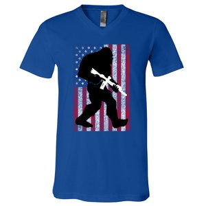 Bigfoot 2nd Adt Right To Bear Arms Gift For Gun Owner Cute Gift V-Neck T-Shirt