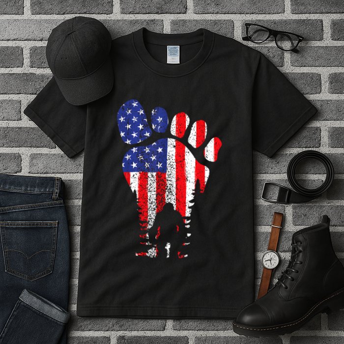 Bigfoot 4th Of July Sasquatch American Flag Patriotic Tall T-Shirt