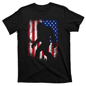 Bigfoot 4th Of July American USA Flag Patriotic Veterans Day T-Shirt