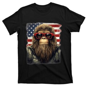 Bigfoot 4th Of July American USA Flag Patriotic T-Shirt