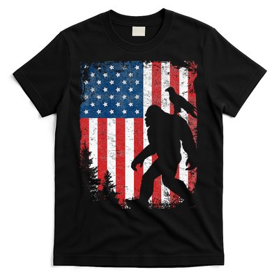 Bigfoot 4th Of July Bald Eagle American USA Flag Patriotic T-Shirt