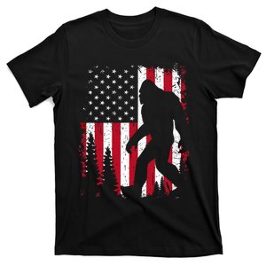 Bigfoot 4th Of July American Usa Flag Patriotic T-Shirt