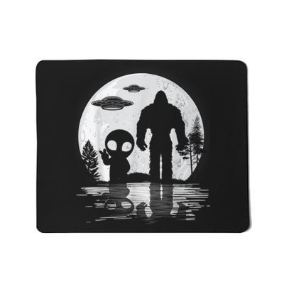 Bigfoot And Alien UFO Moon Sasquatch Bigfoot Lovers Mousepad